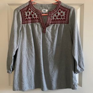 Gray embroidered top